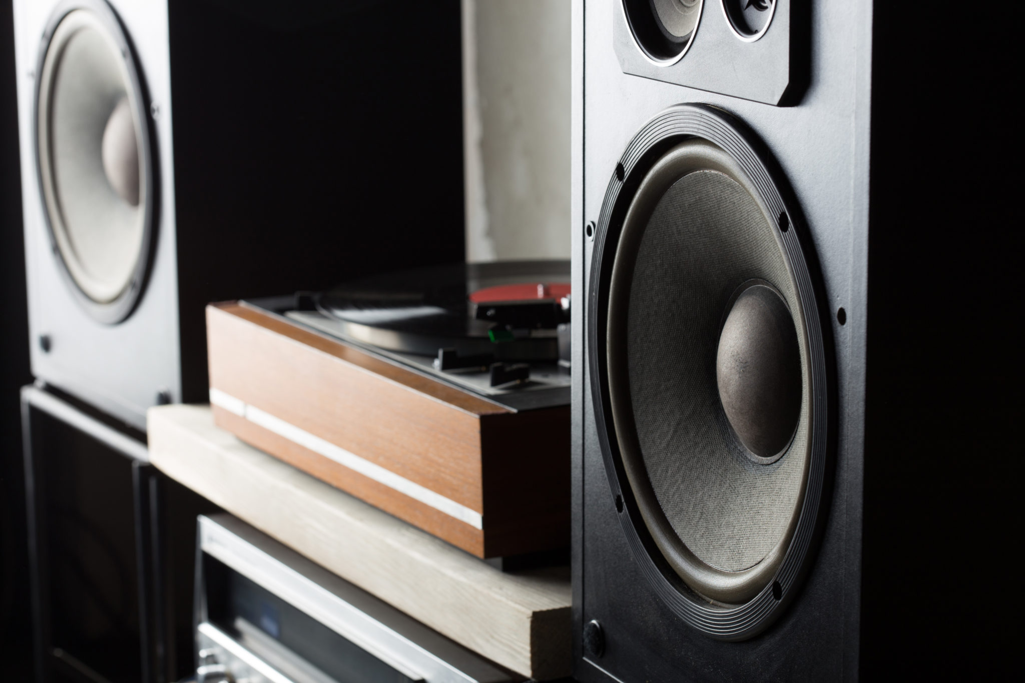 The Ins and Outs of a Speaker Cathey's Audio Visual Entertainment CAVE